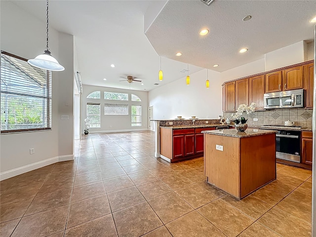 20626 Longleaf Pine Ave, Tampa, FL 33647 - photo 15
