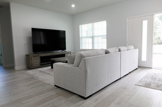 2522 W Castle Rd, Dunnellon, FL 34434 - living area with light wood finished floors and recessed lighting