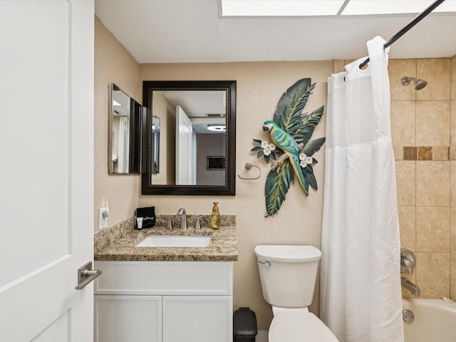 10265 Gulf Blvd Unit A107, Saint Petersburg, FL 33706 - bathroom featuring vanity and shower / tub combo