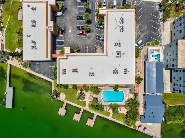 10265 Gulf Blvd Unit A107, Saint Petersburg, FL 33706 - aerial view of a pool area