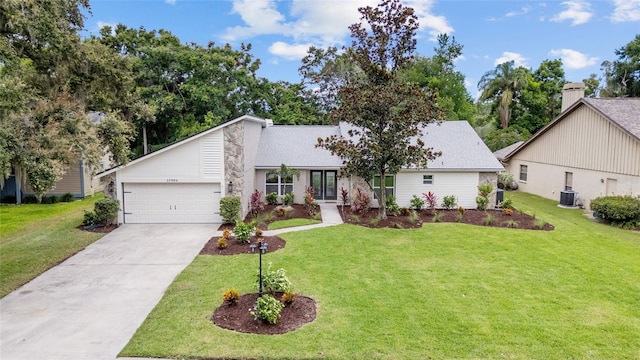 15904 Nottinghill Dr, Lutz, FL 33548 - photo 1