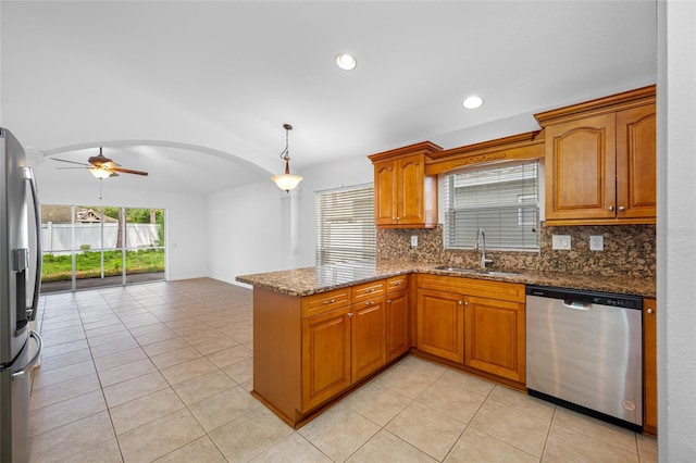 4515 Beaumaris Dr, Land O Lakes, FL 34638 - photo 11