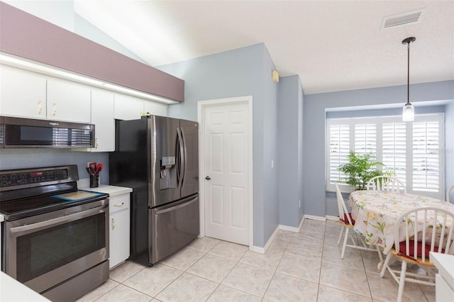 6208 Huntington Dr, Zephyrhills, FL 33542 - photo 16