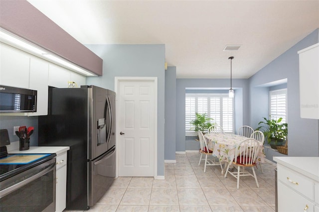 6208 Huntington Dr, Zephyrhills, FL 33542 - photo 21