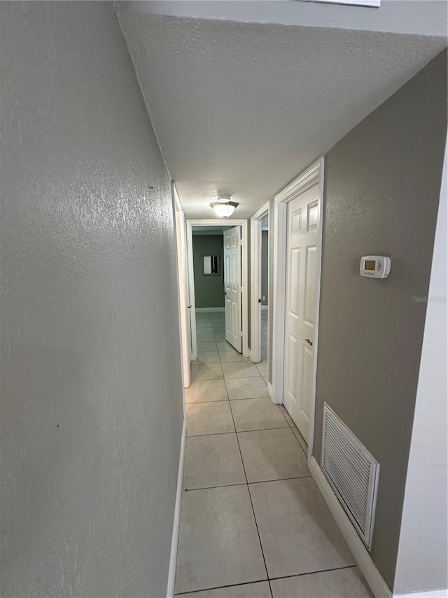 9138 Tudor Dr Unit M109, Tampa, FL 33615 - photo 5