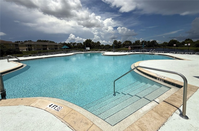 6448 Cypressdale Dr Unit 101, Riverview, FL 33578 - view of community pool