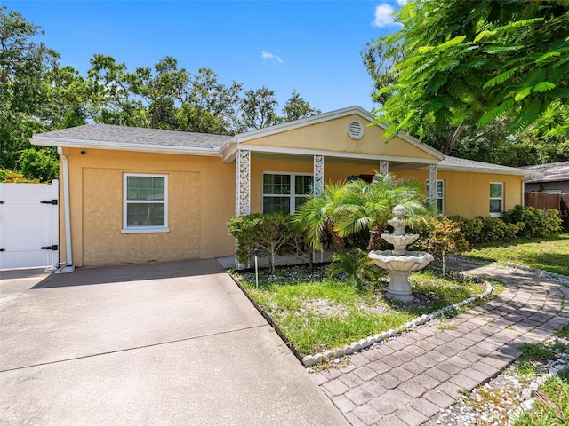 6416 Santa Monica Dr, Tampa, FL 33615 - photo 2