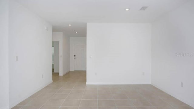 2091 Babbling Brook Blvd, Auburndale, FL 33823 - unfurnished room with recessed lighting and light tile patterned floors