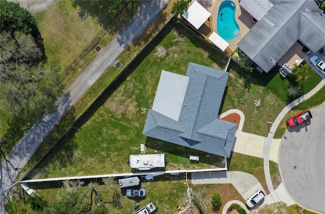 13344 Sorrento Dr, Largo, FL 33774 - aerial view of a pool