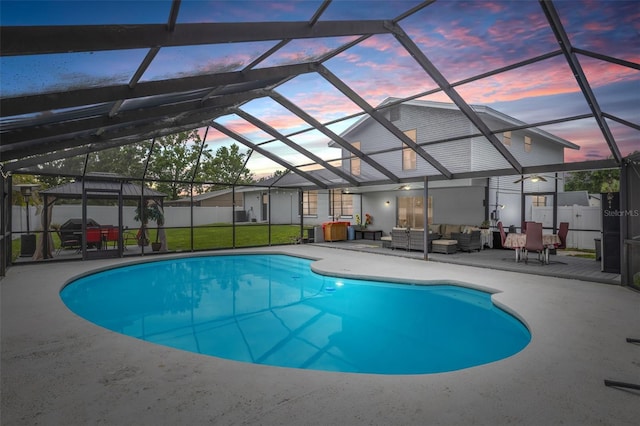 16521 Silverhill Dr, Tampa, FL 33624 - photo 29