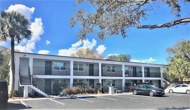 4200 1st St N, Saint Petersburg, FL 33703 - photo 1