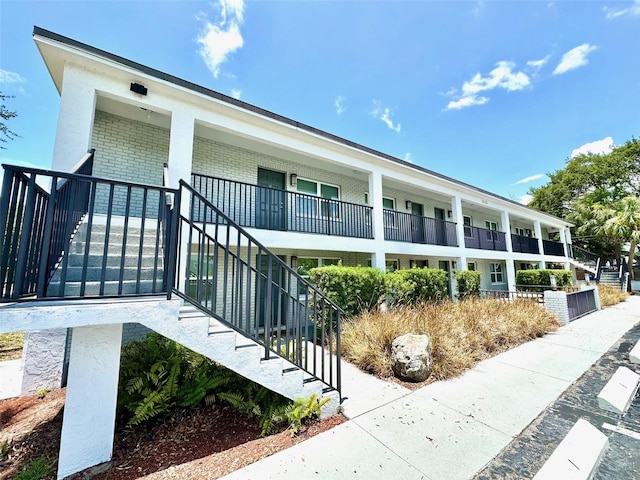 4200 1st St N, Saint Petersburg, FL 33703 - photo 3