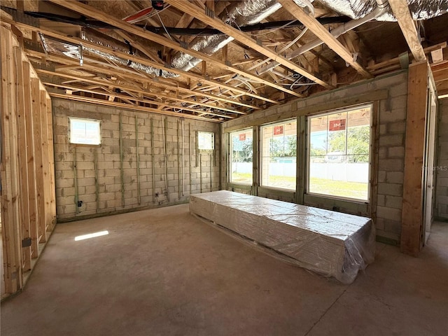 3911 39th Ave N, Saint Petersburg, FL 33714 - photo 8