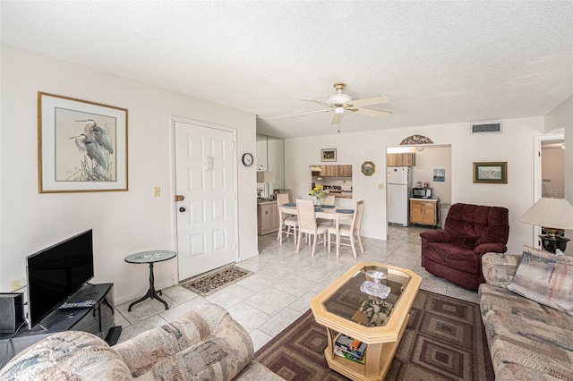 2687 Pine Ridge Way S Unit B2, Palm Harbor, FL 34684 - photo 8