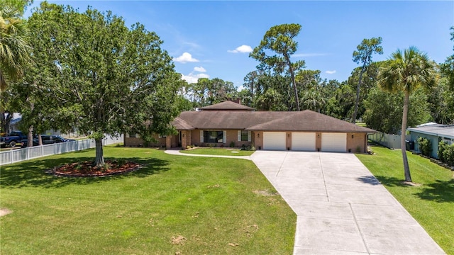 404 Dickman Dr SW, Ruskin, FL 33570 - photo 1