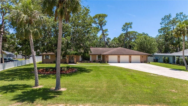 404 Dickman Dr SW, Ruskin, FL 33570 - photo 2