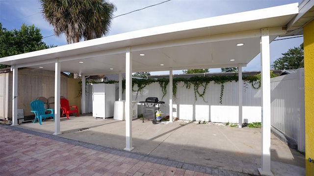5605 Santa Monica Dr, Tampa, FL 33615 - photo 14