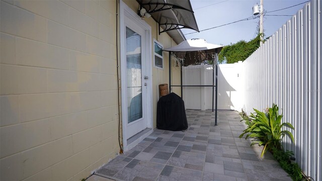 5605 Santa Monica Dr, Tampa, FL 33615 - photo 43