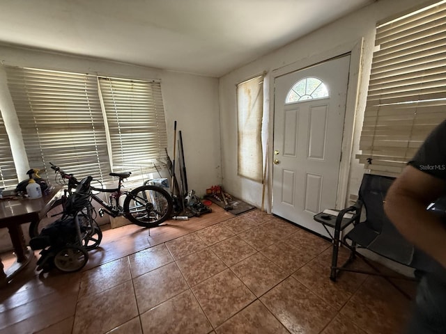 13097 120th St, Largo, FL 33778 - foyer entrance featuring tile patterned flooring