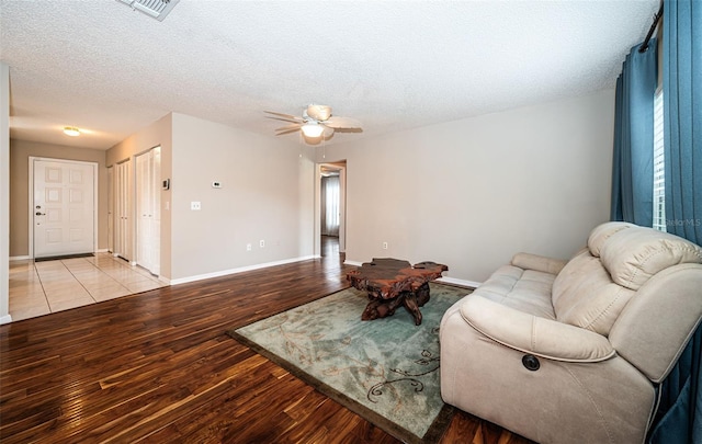 7911 Hardwick Dr Unit 414, New Port Richey, FL 34653 - photo 18