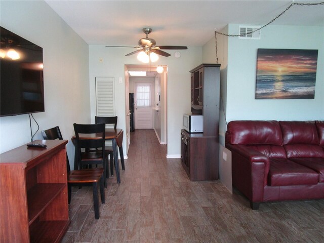 5900 21st St N Unit 2, Saint Petersburg, FL 33714 - photo 8