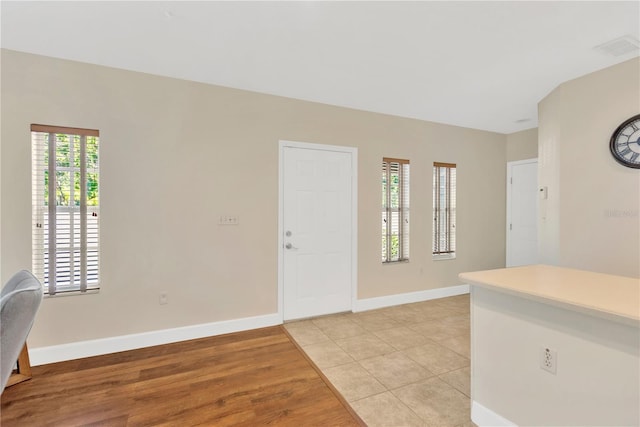2916 W Gandy Blvd Unit E, Tampa, FL 33611 - photo 10