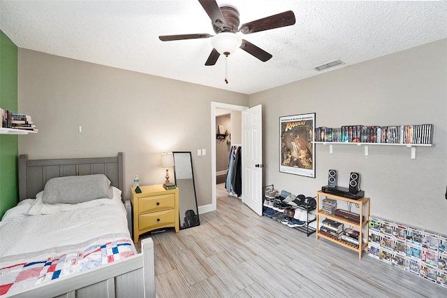3125 Edgemoor Dr, Palm Harbor, FL 34685 - photo 26