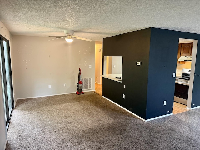121 Loblolly Ct Unit C, Oldsmar, FL 34677 - photo 5