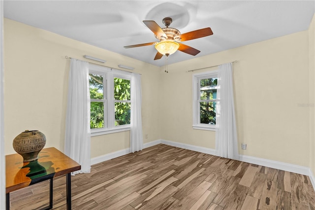 546 Orangewood Dr, Dunedin, FL 34698 - photo 21