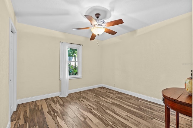 546 Orangewood Dr, Dunedin, FL 34698 - photo 22