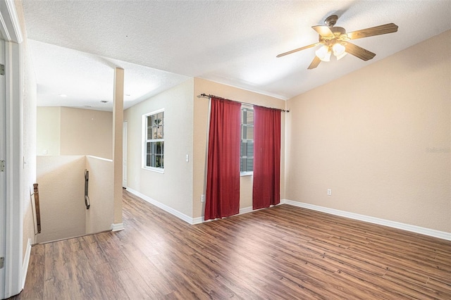22100 Little Lagoon Ct, Lutz, FL 33549 - photo 14