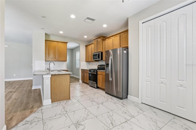 19932 Hidden Glen Dr, Land O Lakes, FL 34638 - photo 7