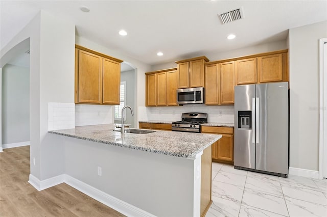 19932 Hidden Glen Dr, Land O Lakes, FL 34638 - photo 9