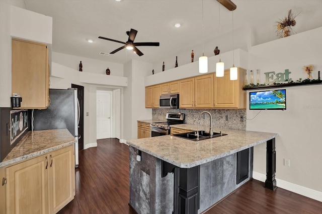 7858 Roundelay Dr, New Port Richey, FL 34654 - photo 19