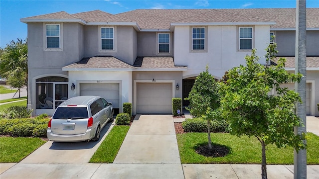 7133 Summer Holly Pl, Riverview, FL 33578 - traditional-style house featuring driveway, a garage, and stucco siding