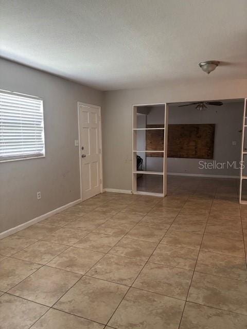 4700 Serena Dr, Tampa, FL 33617 - photo 12