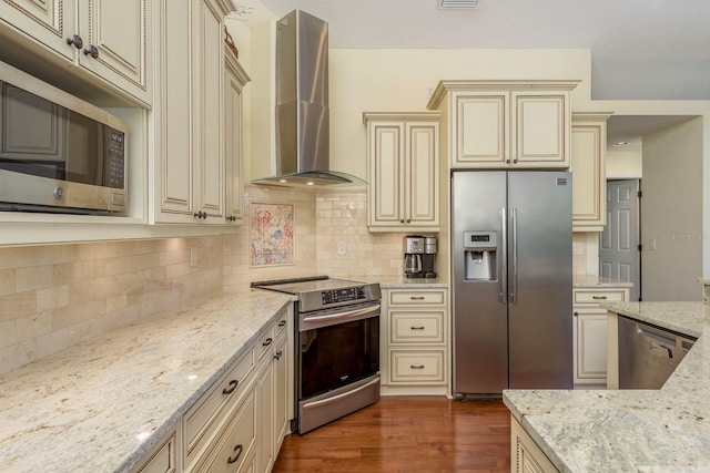 1843 Barn Owl Way, Palm Harbor, FL 34683 - photo 17