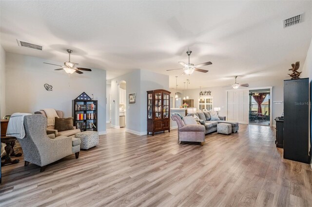 144 Walkers Point Dr, Auburndale, FL 33823 - photo 9