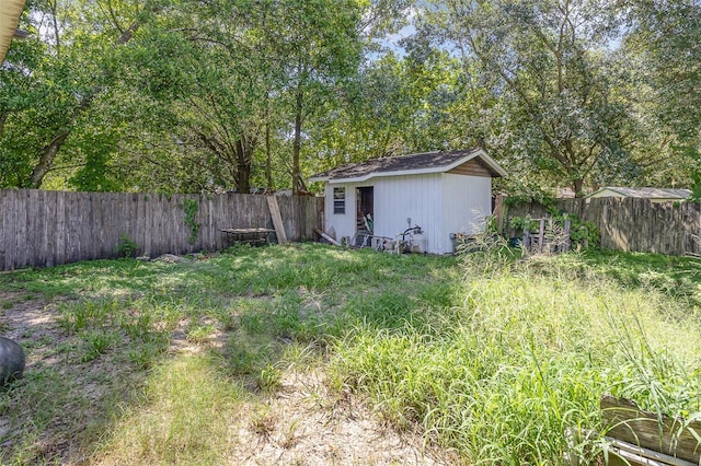 4530 David Dr, Bartow, FL 33830 - fenced backyard with a shed