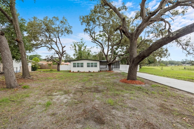715 W Bougainvillea Ave, Tampa, FL 33612 - photo 3
