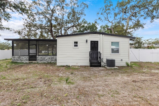 715 W Bougainvillea Ave, Tampa, FL 33612 - photo 8
