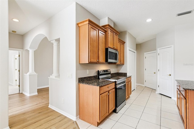 29846 Boyette Oaks Pl, Wesley Chapel, FL 33545 - photo 12