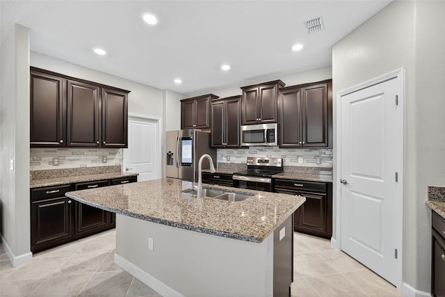 13905 Painted Bunting Ln, Riverview, FL 33579 - photo 7