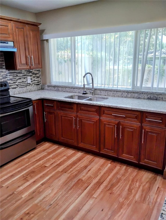11721 Raintree Dr, Tampa, FL 33617 - photo 3