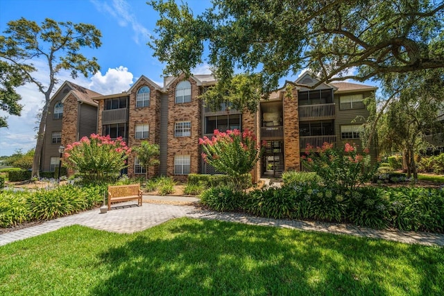 2500 Winding Creek Blvd Unit G303, Clearwater, FL 33761 - photo 1