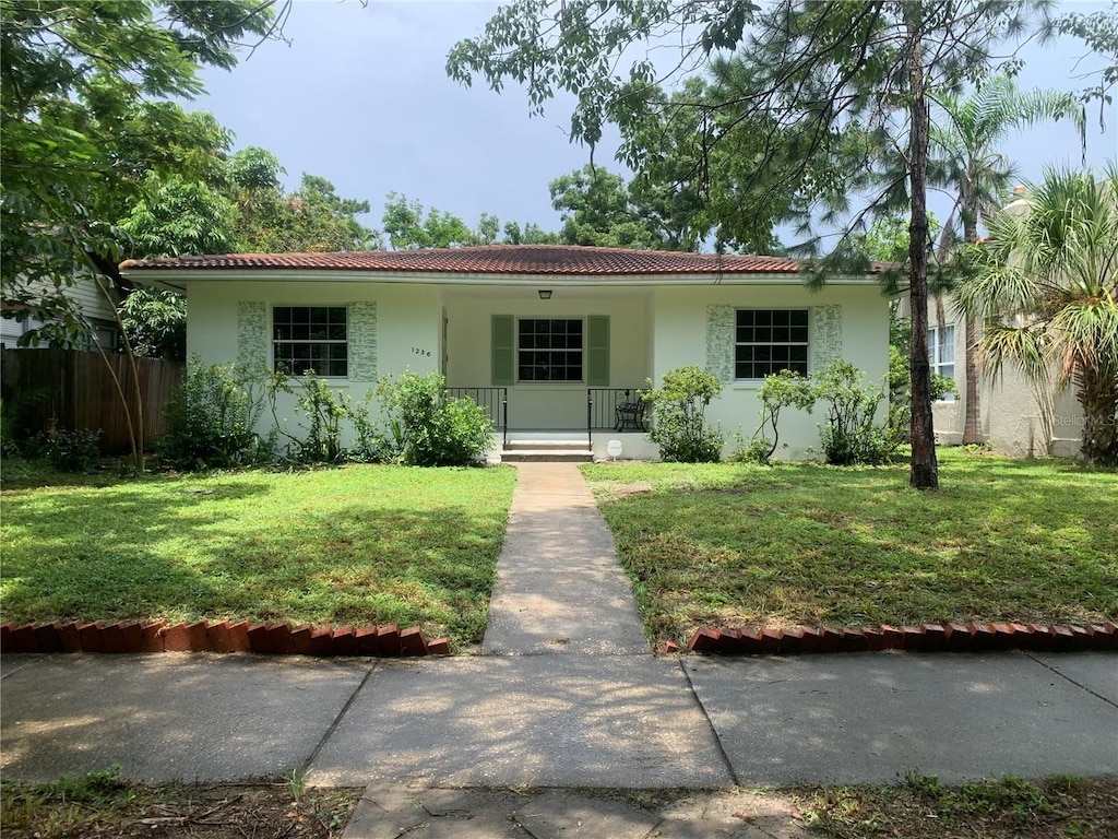 1236 15th St N, Saint Petersburg, FL 33705 - photo 1