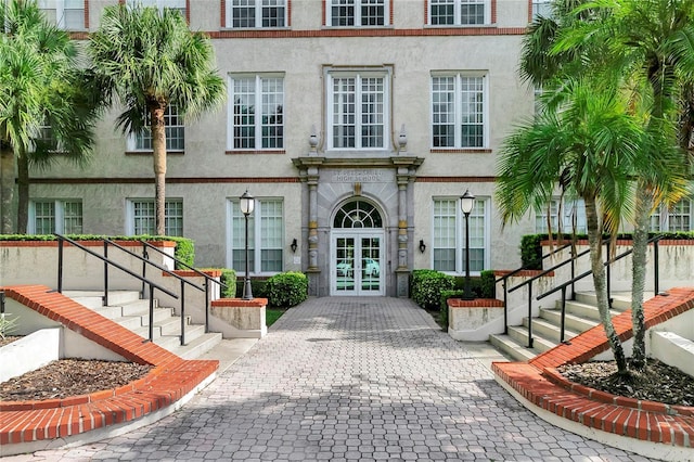 701 Mirror Lake Dr N Unit 120, Saint Petersburg, FL 33701 - photo 6