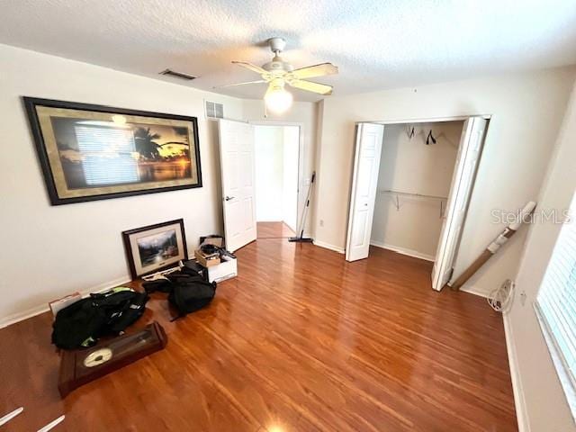 5439 Bluepoint Dr, Port Richey, FL 34668 - photo 12