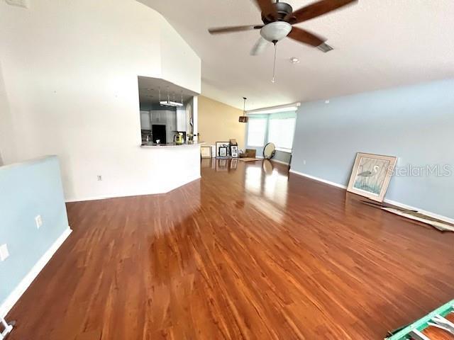 5439 Bluepoint Dr, Port Richey, FL 34668 - photo 19