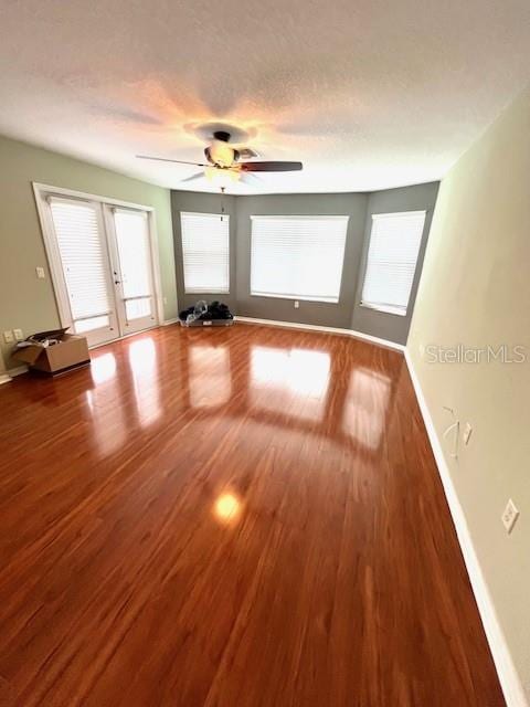 5439 Bluepoint Dr, Port Richey, FL 34668 - photo 28